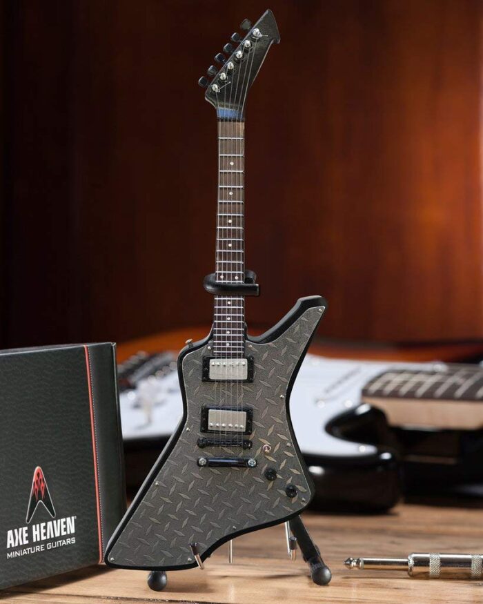 FanMerch Mini Guitar Metallica Collectible James Hetfield Diamond Plate Guitar Replica - Image 7